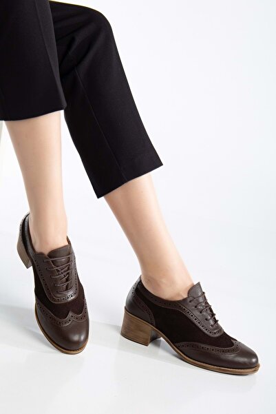 ANALİN SHOES حذاء أكسفورد نسائي بكعب من الجلد الطبيعي - بني
