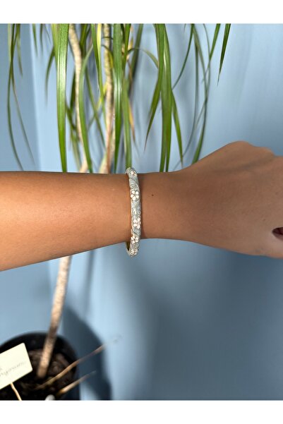 DGK COLLECTİON 14K gold renk,su yeşili renk mineli ve taşlı kelepçe