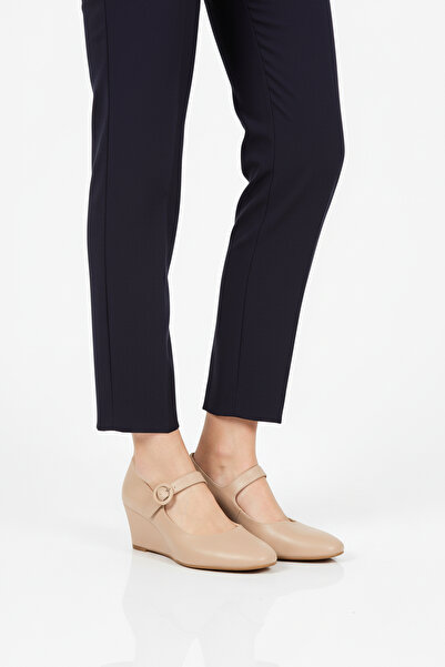 AYAKMOD Pantofi casual de damă cu toc cu pană bej 312478 Z