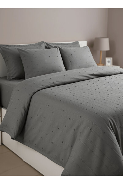 Madame Dower Set cuvertură de pat gri Loom Collection - 260x250 cm + 4 fețe d...