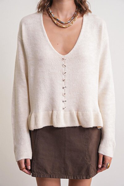 Mixray 6954 Women's Ruffle Detailed V-Neck Knit Sweater Natural