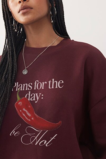 The Champ Clothing Γυναικείο φούτερ Oversize Be Hot με στάμπα μπορντό – Λαιμόκοψη, 3 κλωστές από φλις με ανάγλυφο