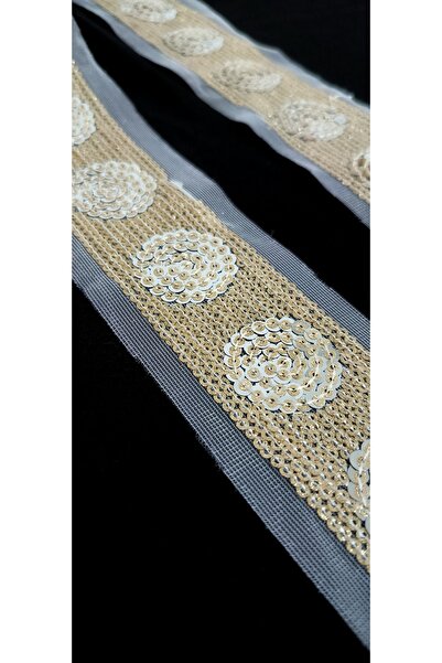 ALTAY AKSESUAR شريط ترتر ذهبي لامع على التول الأبيض