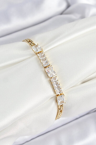 Lisinya سوار نسائي من Xuping مصنوع من النحاس بلون ذهبي - TYGOO