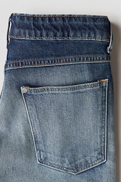 H&M Relaxed Tapered Fit Jeans