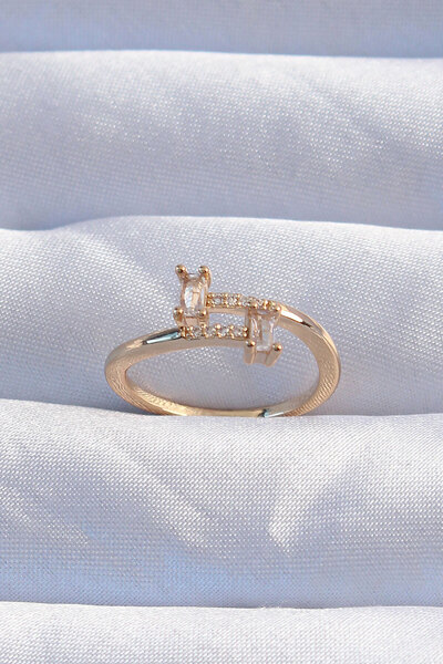 Lisinya خاتم نحاسي ذهبي اللون مرصع بحجر الزركون بتصميم هندسي قابل للتعديل - T...