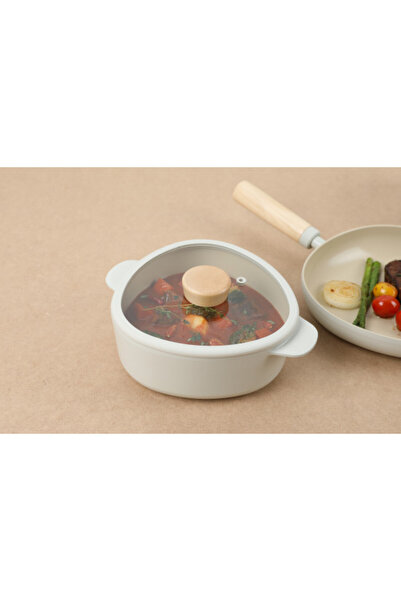 NEOFLAM Ceramic Pot FIKA Apex with Glass Lid, Beige, Capacity 20CM. / 121215