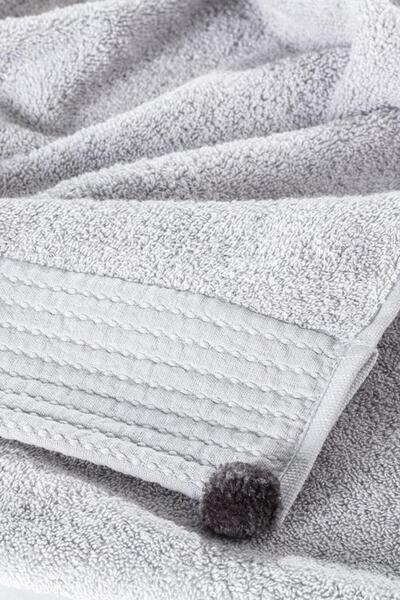 Madame Coco منشفة حمام فاليري من نيو سيزون - مجموعة فاخرة - رمادي