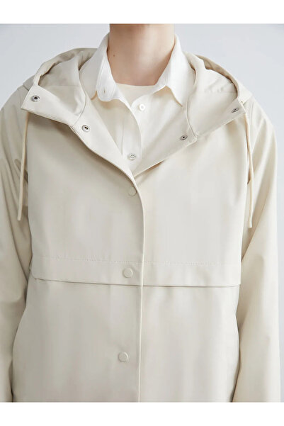 LC Waikiki Lcw Vision Beige Hooded Women's Raincoat