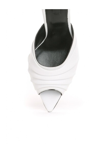 Ruiz Frilled clogs