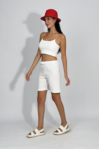 Betimoda Women's Elastic Waist Wide Leg Oversize Wrinkle Fabric Shorts White