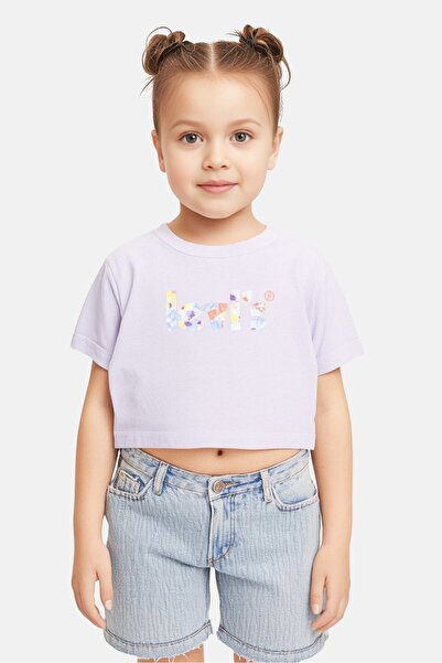 Levi's تي شيرت بأكمام قصيرة وشعار العلامة التجارية برقبة دائرية للفتيات الصغي...