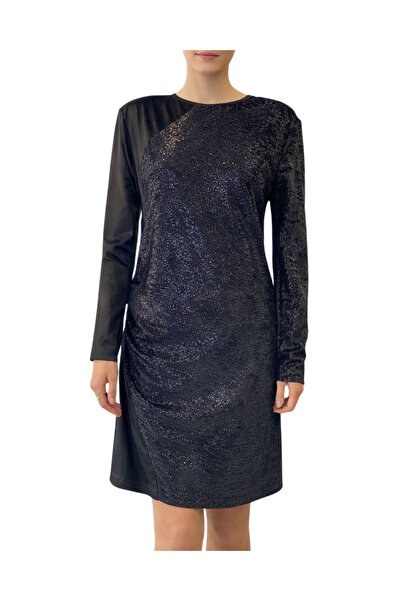 Qualia Butik Women's Draped Back Window Detail Velvet Dress