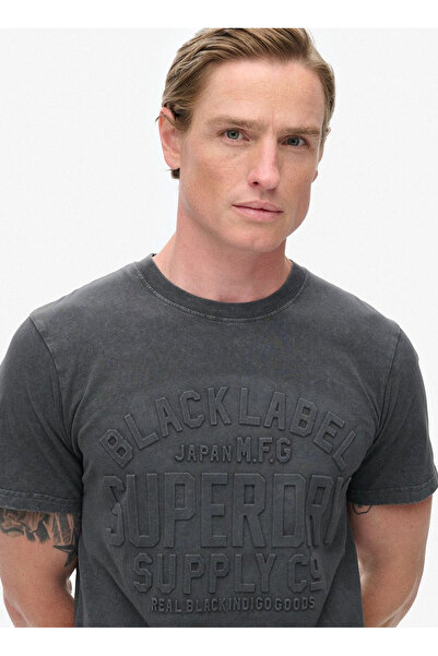 SUPERDRY Bisiklet Yaka Siyah Erkek T-Shirt M1012004A04A_EMBOSSED LOGO GRAPHIC