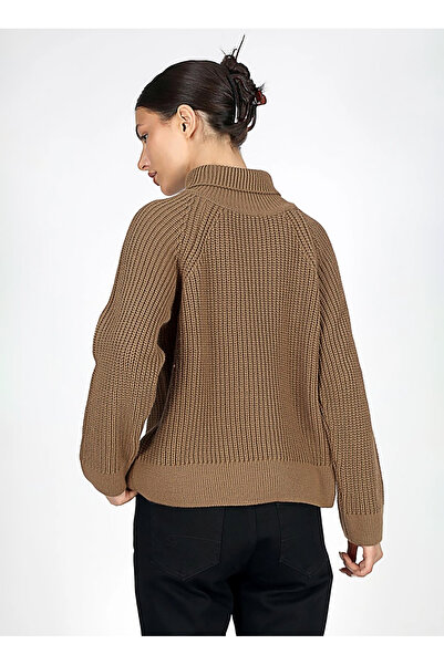 Lee Cooper Turtleneck Regular Plain Brown Sweater Women 251 Lcf 241020 Pearly Brown