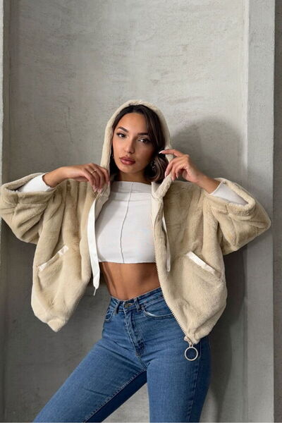 Caddebostan Moda معطف نسائي قصير من القطيفة الناعمة مع غطاء للرأس وسحاب وتفاص...