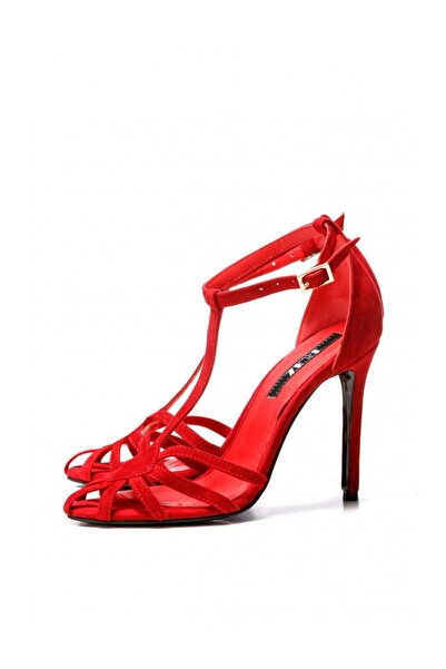 Ruiz Victoria red sandals