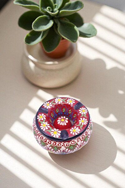 sharp&art SERAMİK KÜLLÜKLER, %100 EL İŞLEMESİ, KAPAKLI, KULLANIŞLI, DEKORATİF, 12 CM, 6 FARKLI MODEL