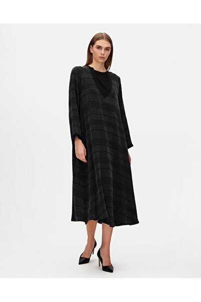 MISS DALIDA T25Y-4088 Missdalida V-Neck Jacquard Cupro Dress