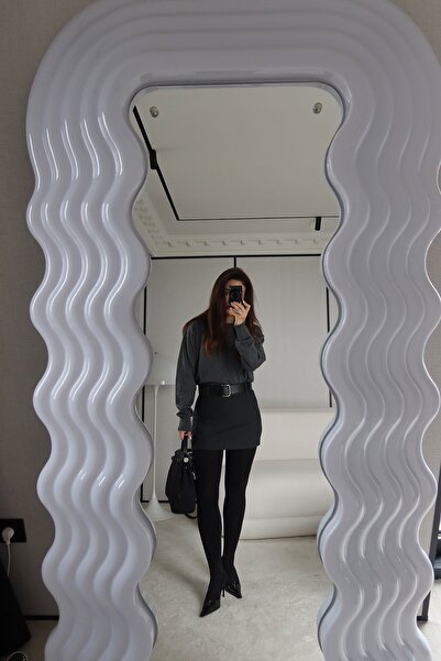 Özge Özgenç Basic Mini Shorts Skirt with Thick Belt