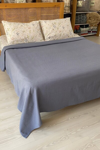 sutra 100% Cotton Double Knitted Pique Set with Elastic Sheets