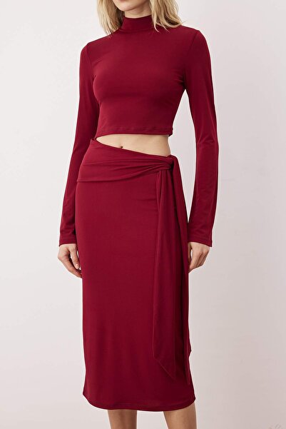 Trendyol Collection Burgundy Plain Cut Out Midi Knitted Dress Twoaw26El00228