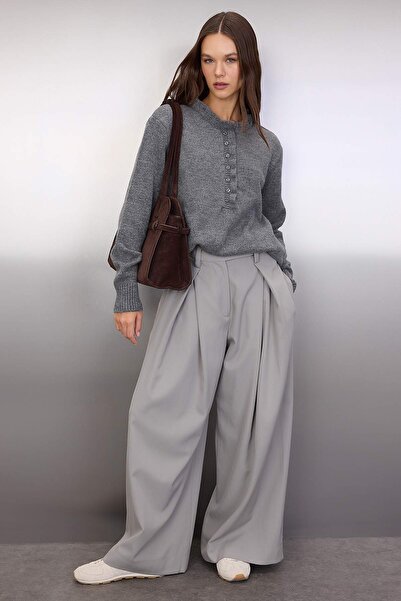 Trendyol Collection Anthracite Collar Detailed Soft Textured Knitwear Sweater Twoaw26Kz00221