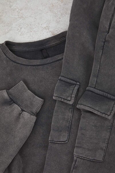 TRENDYOLKIDS Anthracite Cotton Faded Effect Basic Oversize Knitted Boys' Bottom - Top Set Tkdaw26Au00060