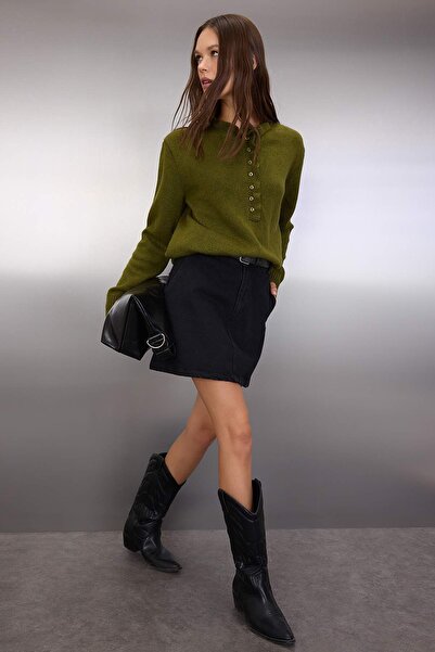 Trendyol Collection Khaki výstřih s detailním úpletem z měkkého texturovaného úpletu TWOAW26KZ00221