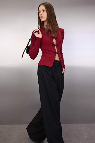 Trendyol Collection Burgundy Premium/Special Yarn Fitted/Fitted Sweater Cardigan with Accessory Detail Twoaw26Hi00201