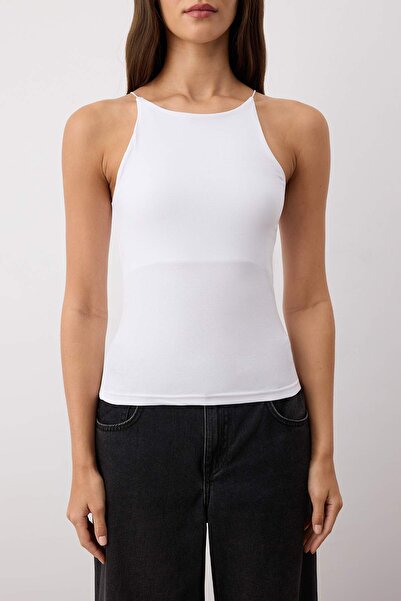 Trendyol Collection Schwarz-weißes 2er-Pack kurzes, eng anliegendes, flexibles Ormang-Tanktop mit Trägern