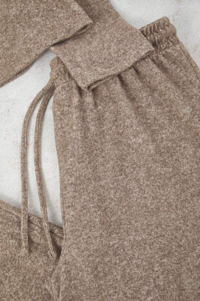 Trendyol Curve Brown Yumoş Crop and Wide Leg/Wide Leg Knitted Bottom Top Set Tbbaw26Cp00005