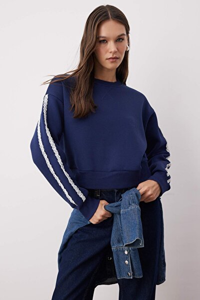 Trendyol Collection Marineblaues, reguläres/normal geschnittenes, gestricktes...