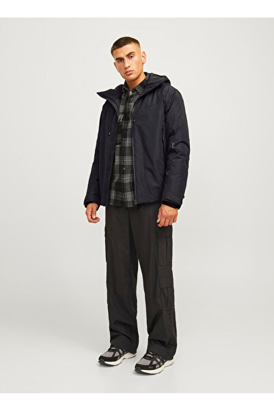 Jack & Jones Siyah Erkek Mont 12262093_JCOSUMMIT PADDED SHELL JAC