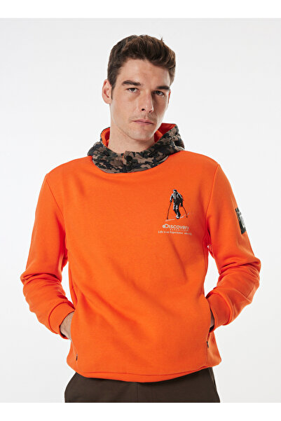 Discovery Expedition Turuncu Erkek Kapüşon Yaka Relaxed Fit Sweatshirt D4WM-S...