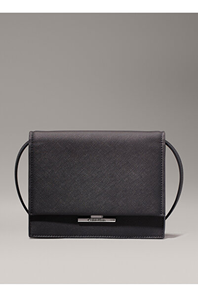 Calvin Klein Siyah Kadın Çapraz Çanta K60K612559BEH