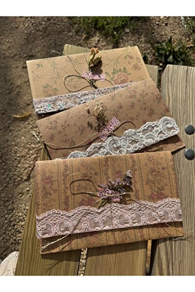 Liner Studio Romantik ve Nostaljik Vintage Hediye – Kartpostal + Fotoğraf + Zarf + Pul