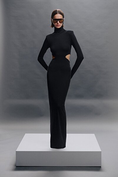 VATKALI cut-out maxi elbise