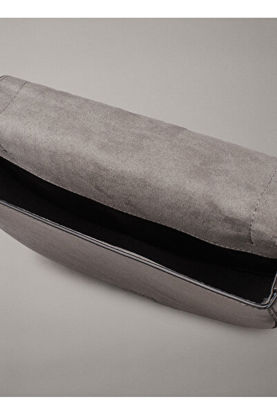 Calvin Klein Metallic 22X18,5X4 cm Women's Crossbody Bag K60K 612730 Ada