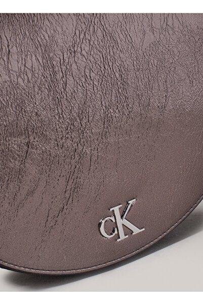 Calvin Klein Metallic 22X18,5X4 cm Women's Crossbody Bag K60K 612730 Ada
