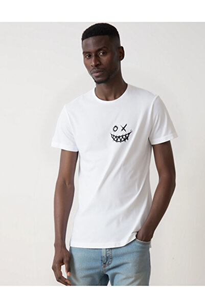 Hmd White Men's Slim Fit Printed Short Sleeve Crew Neck Cotton T-Shirt