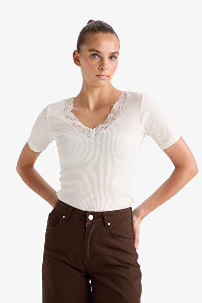 DeFacto Slim Fit Slim Fit V-Neck Ribbed Camisole Short Sleeve T-Shirt G2545Ax25Au