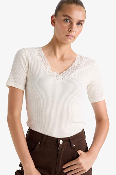 DeFacto Slim Fit Slim Fit V-Neck Ribbed Camisole Short Sleeve T-Shirt G2545Ax25Au