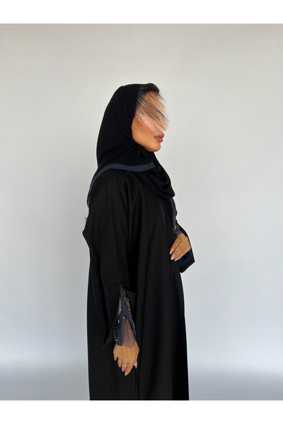 outline Embroidered abaya with triple sleeves in an elegant design