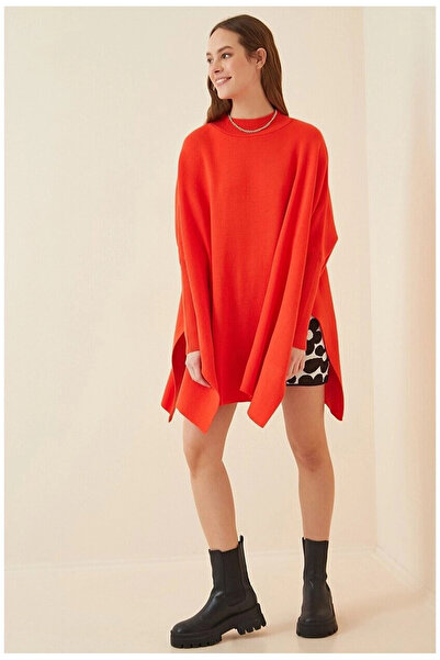 hazelin Kadın Kırmızı Oversize Yırtmaçlı Panço Triko Kazak HZL23W-BD1100761