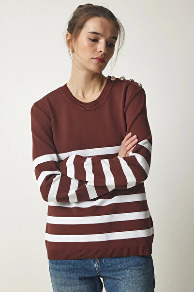 hazelin Ženski smeđi beli Prugasto džemper sa detaljnim dugmićima na ramenu o...