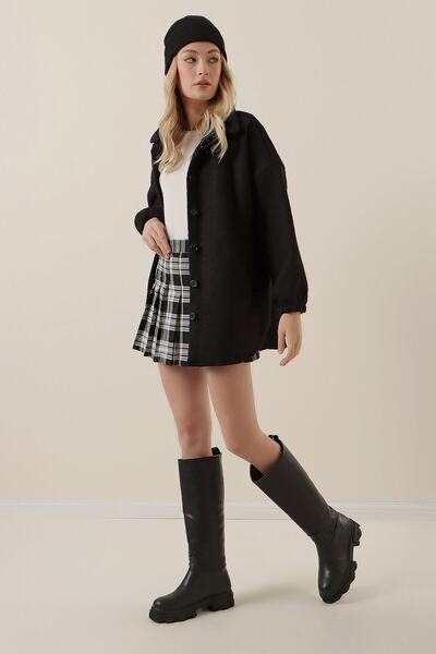 hazelin Women's Black Pocketed Button Closure Oversize Boucle Jacket Hzl23W-Bd106751