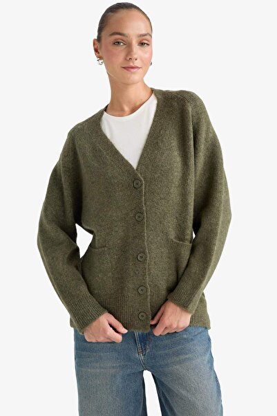 DeFacto Oversize Wide Fit V-Neck Soft Textured Buttoned Cardigan F2902Ax25Wn