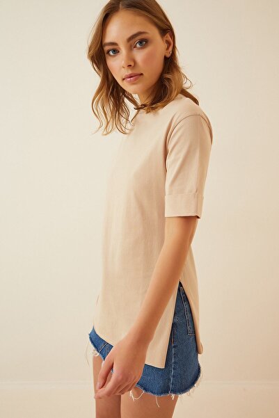 hazelin Γυναικείο μπλουζάκι μπεζ με λαιμόκοψη με σκίσιμο στο πλάι και πλεκτό μεγάλο μέγεθος HZL22S-BD143251