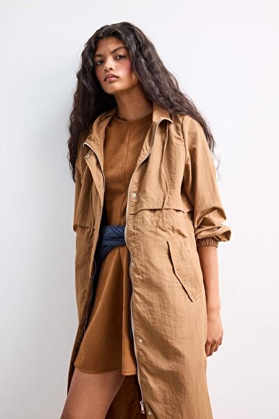 DeFacto Regular Fit Hooded Zippered Long Raincoat E8554Ax25Au